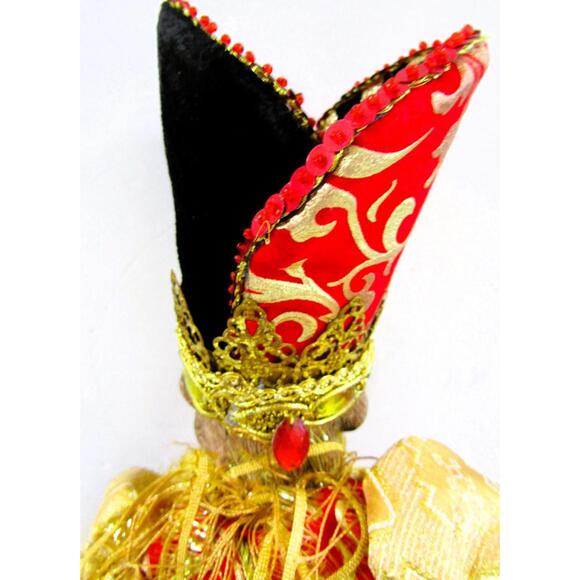 Mark Roberts Production Monkey Papal Pope Doll Shelf Sitter - Picture 11 of 15